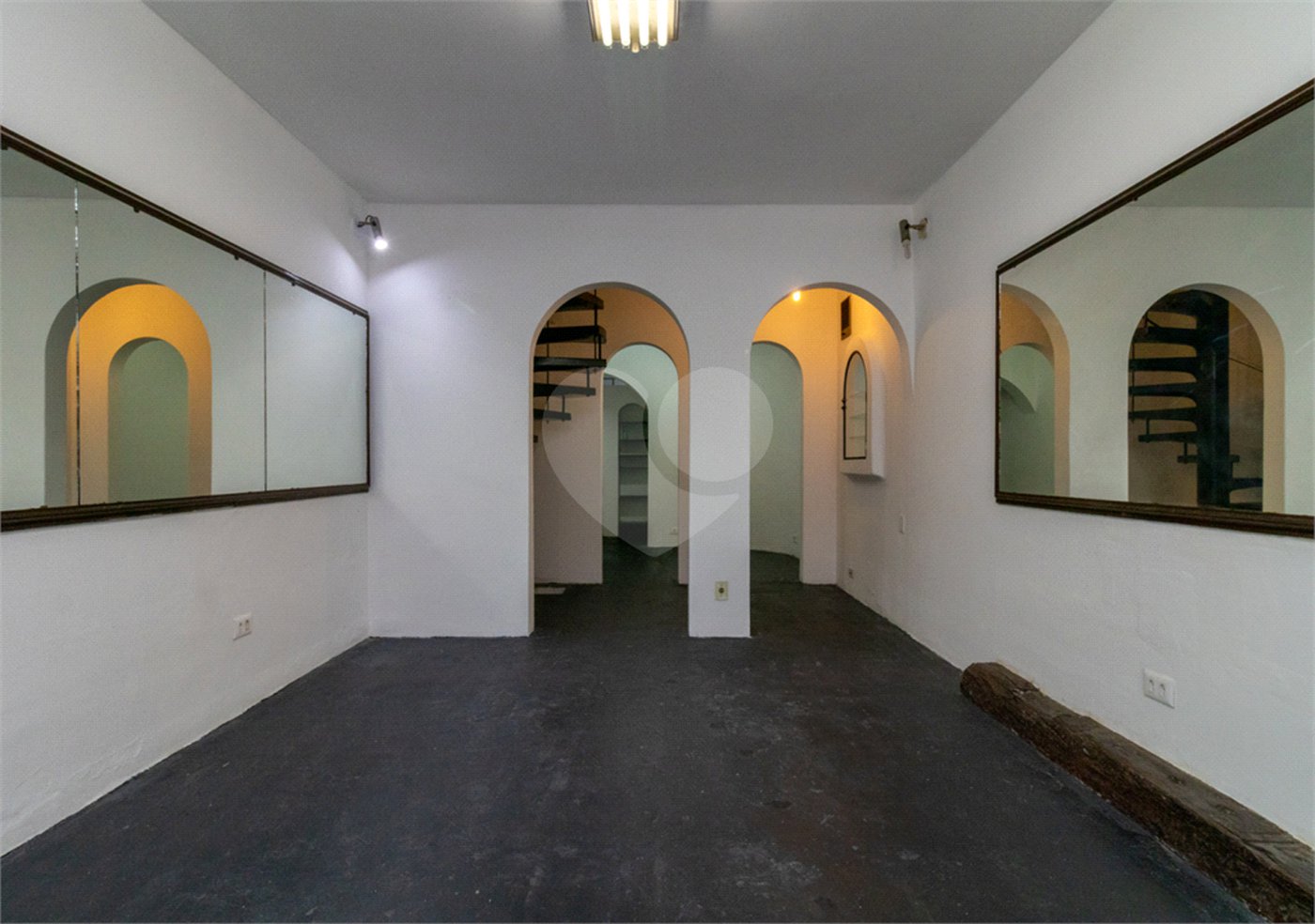 Casa Térrea à venda com 1 quarto em Pinheiros, São Paulo, SP