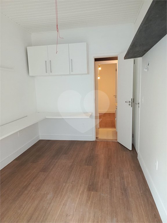 Casa à venda com 3 quartos, sendo 1 suíte, no condomínio Paraíso Classe A, Rio de Janeiro - RJ