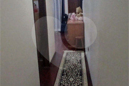 Sobrado à venda com 3 suítes em Nova Petrópolis, São Bernardo do Campo, SP