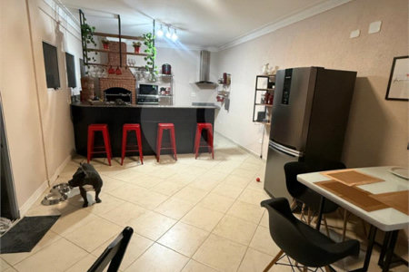 Sobrado à venda com 6 quartos, sendo 2 suítes, em Vila Áurea, Poá, SP
