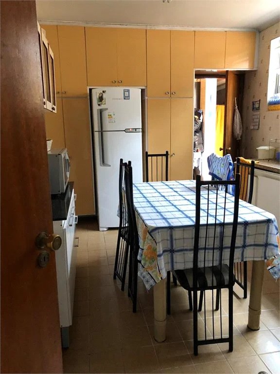 Sobrado à venda ou para alugar com 4 quartos, sendo 1 suíte, em Brooklin Paulista, São Paulo, SP