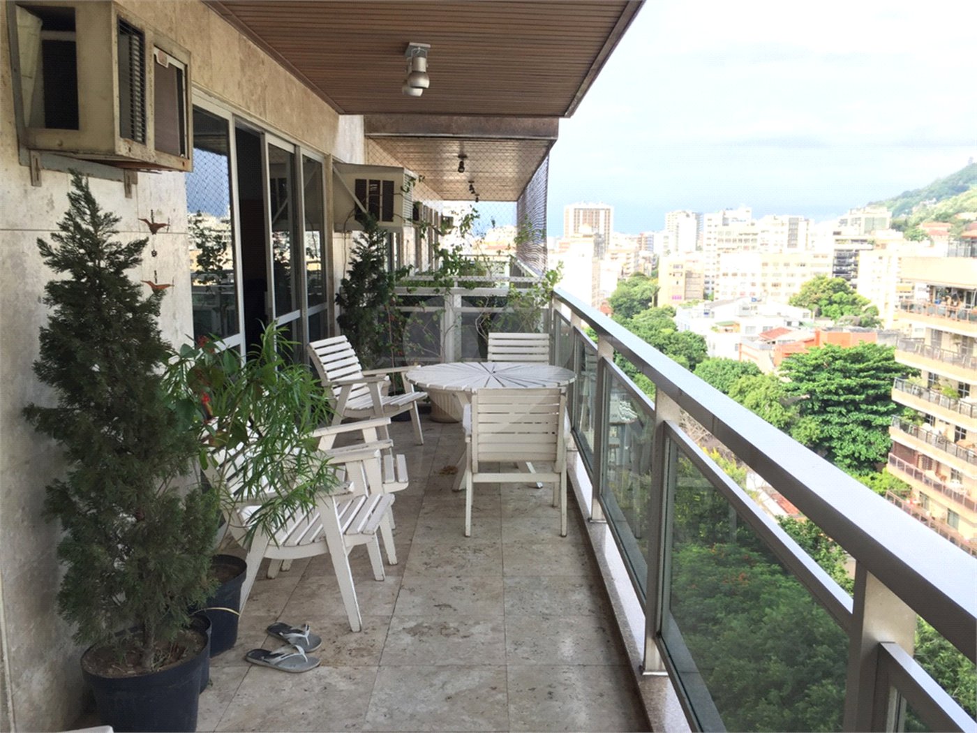 Apartamento à venda com 4 quartos, sendo 1 suíte,  em Tijuca, Rio de Janeiro, RJ