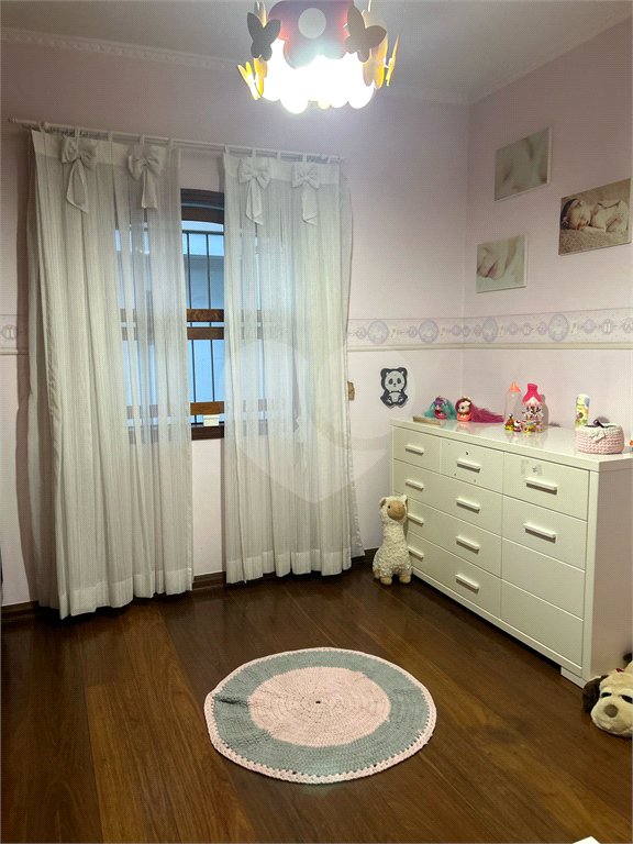 Sobrado à venda com 4 quartos, sendo 2 suítes,  em Jardim Bonfiglioli, São Paulo, SP