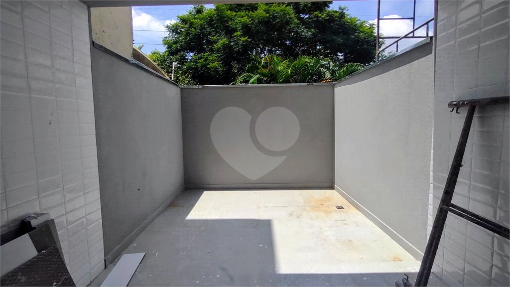 Sobrado à venda com 3 quartos, sendo 1 suíte, em Vila Granada, São Paulo, SP