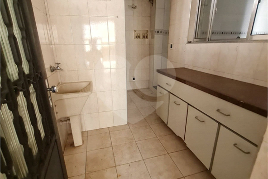 Sobrado à venda com 3 quartos em Santana, São Paulo, SP