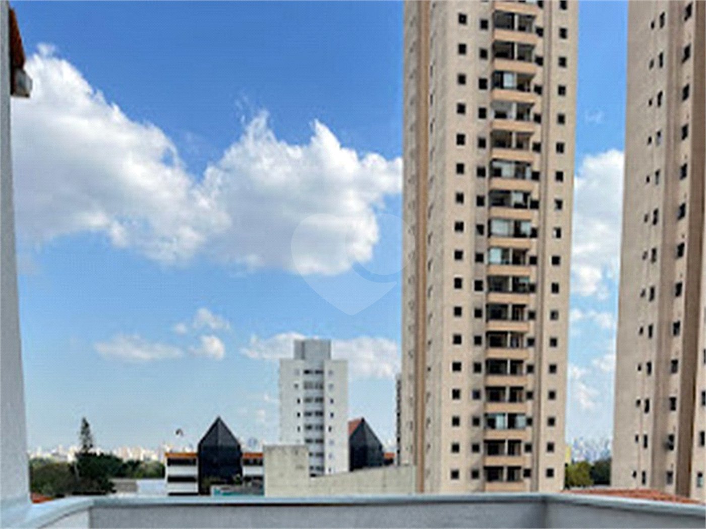 Casa à venda com 5 quartos, sendo 1 suíte,  em Santana, São Paulo, SP