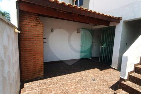 Sobrado à venda com 3 quartos, sendo 1 suíte, em Jardim Prudência, São Paulo, SP