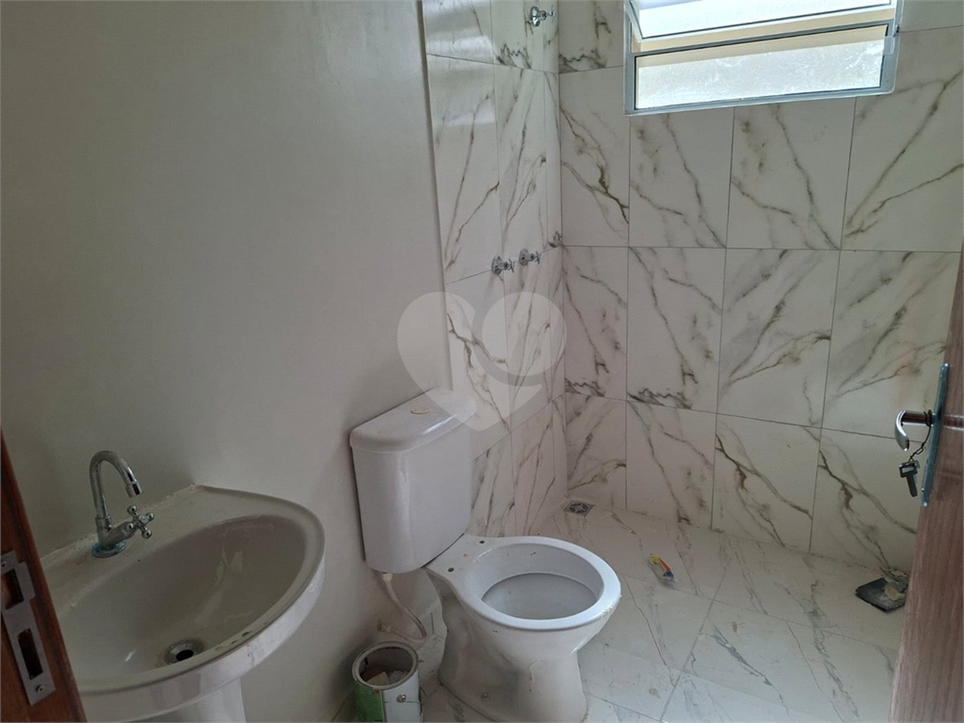 Casa à venda com 2 quartos, sendo 1 suíte, em Residencial Villaggio DI Capri, Itapetininga, SP
