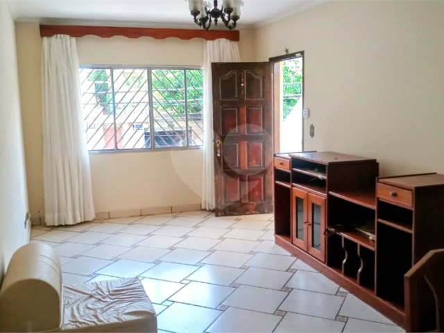Sobrado à venda com 3 quartos, sendo 1 suíte,  em Tucuruvi, São Paulo, SP