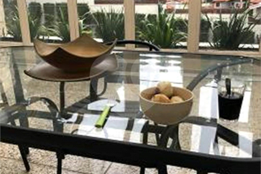 Sobrado à venda com 3 suítes em Tremembé, São Paulo, SP