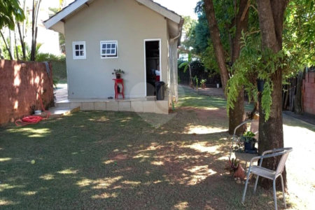 Casa à venda com 3 quartos, sendo 1 suíte,  em Bosque, Vinhedo, SP