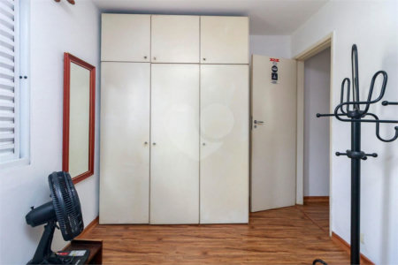 Casa à venda com 3 quartos em Jardim Monte Azul, São Paulo, SP