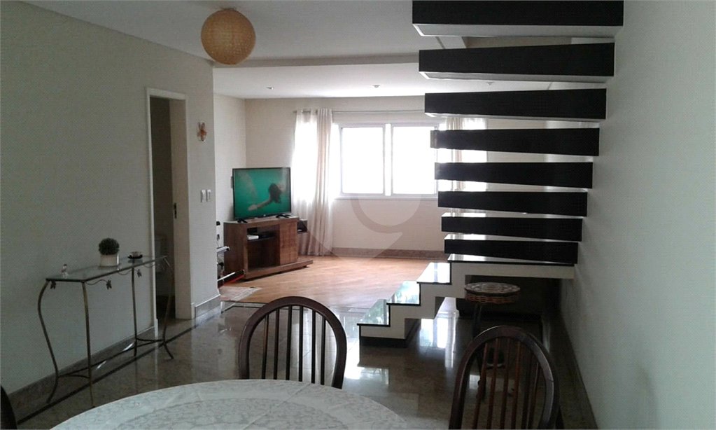 Casa à venda com 3 suítes em Campo Grande, São Paulo, SP