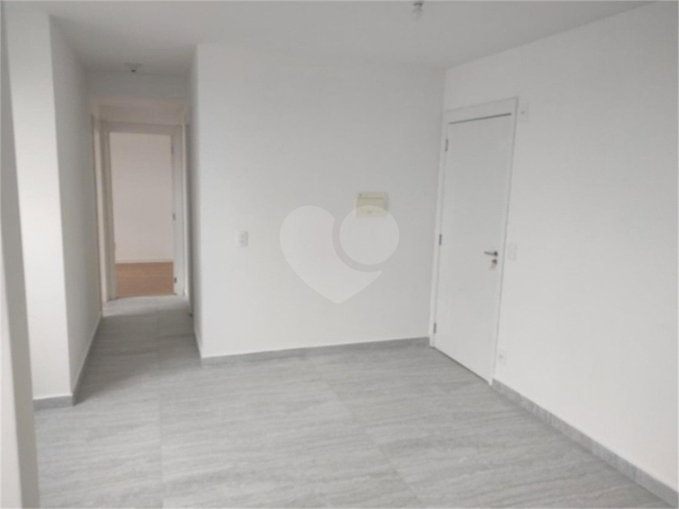 Apartamento à venda com 2 quartos em Guaiaúna, São Paulo, SP