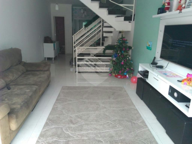 Sobrado à venda com 3 quartos, sendo 1 suíte,  em Imirim, São Paulo, SP