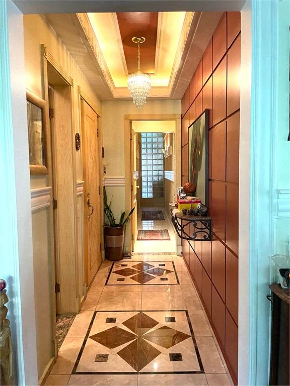 Apartamento à venda ou para alugar com 4 quartos, sendo 3 suítes,  em Jardim Vitória Régia, São Paulo, SP