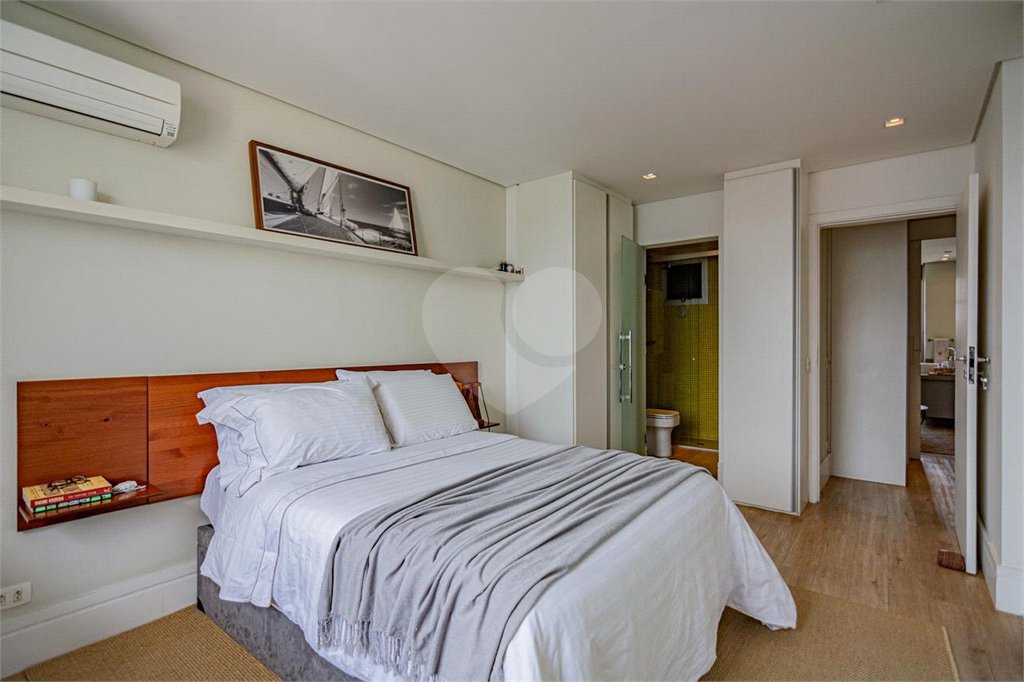 Apartamento à venda com 2 suítes em Jardim Europa, São Paulo, SP