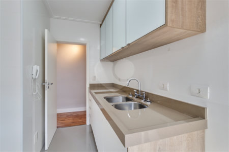 Apartamento à venda com 2 quartos, sendo 1 suíte,  em Santo Amaro, São Paulo, SP