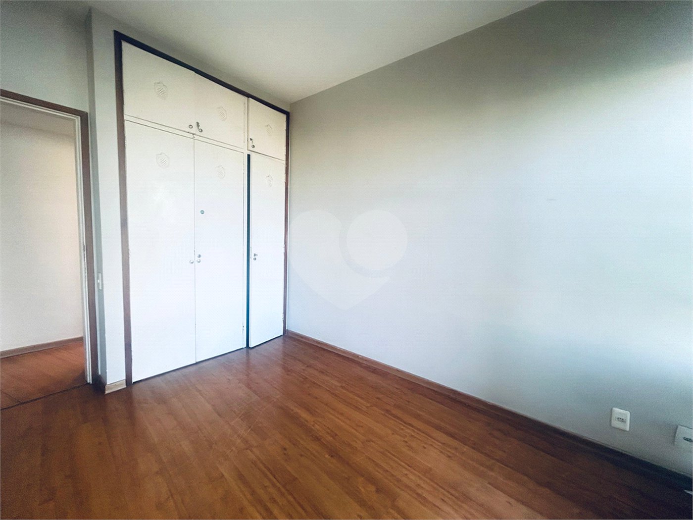 Apartamento à venda com 3 quartos, sendo 1 suíte, em Lagoa, Rio de Janeiro, RJ