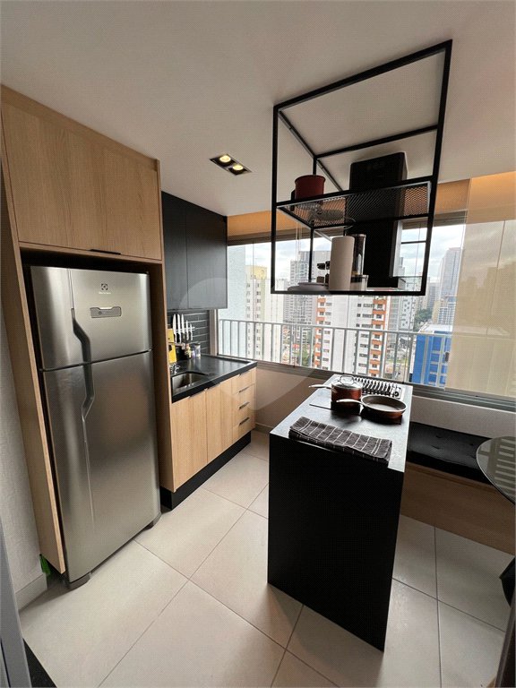Apartamento à venda com 1 suíte em Jardim das Acácias, São Paulo, SP