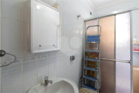 Casa à venda com 3 quartos, sendo 2 suítes,  em Jardim Santa Mena, Guarulhos, SP