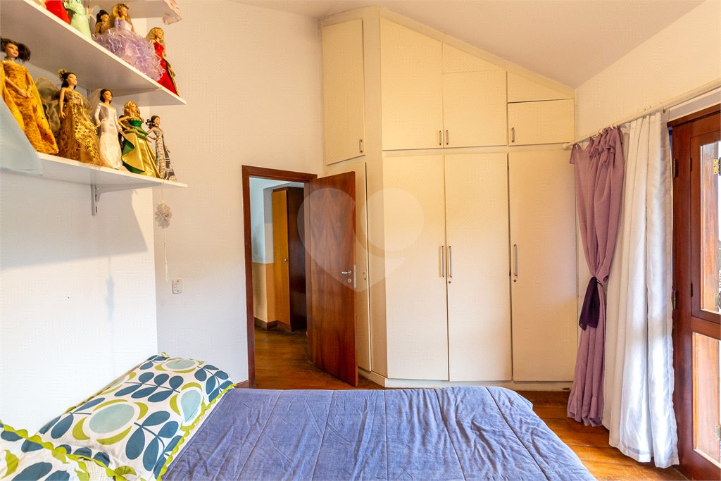 Casa à venda com 4 quartos, sendo 2 suítes, em Brooklin Paulista, São Paulo, SP