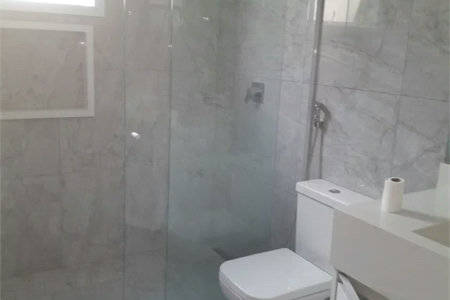 Casa à venda com 3 suítes em Moinho Velho, Cotia, SP