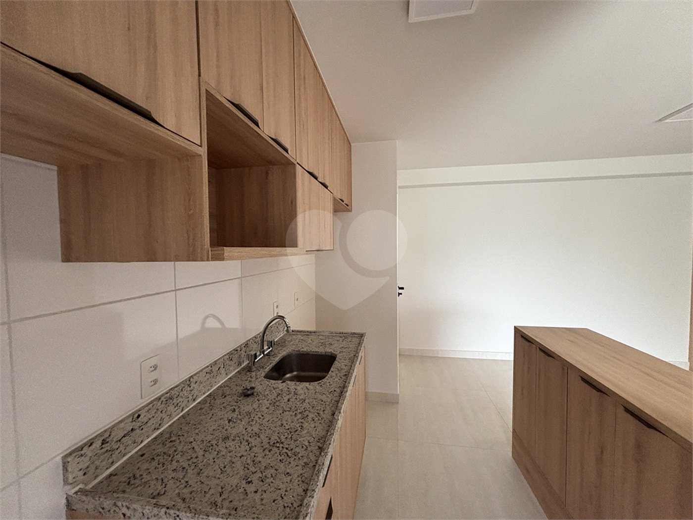 Apartamento à venda ou para alugar com 2 quartos, sendo 1 suíte, em Barra Funda, São Paulo, SP