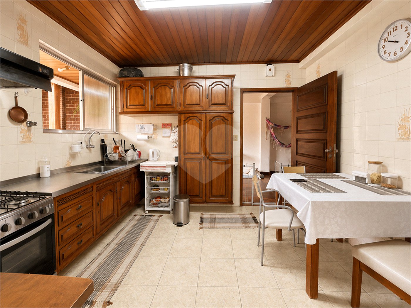 Casa de Vila à venda com 4 quartos, sendo 1 suíte, em Cupecê, São Paulo, SP