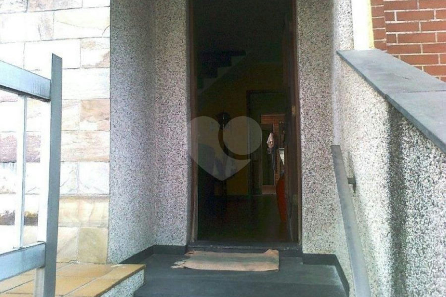 Sobrado à venda com 2 quartos em Santana, São Paulo, SP