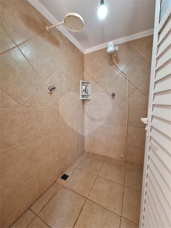 Casa à venda com 3 suítes no condomínio Bosque de Grevilea, Vinhedo - SP