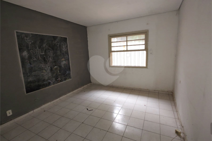 Sobrado à venda com 3 quartos, sendo 1 suíte,  em Tremembé, São Paulo, SP