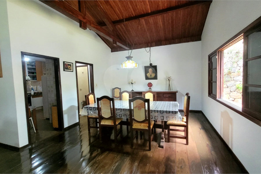Casa Térrea à venda com 4 quartos, sendo 1 suíte, em Serra da Cantareira, Mairiporã, SP