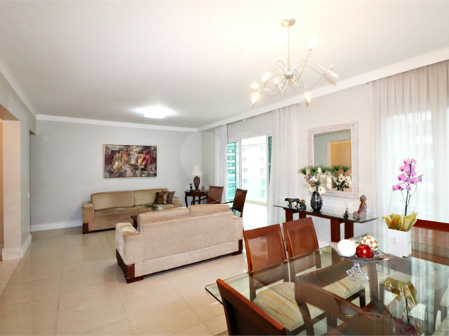 Apartamento à venda com 4 suítes em Santana, São Paulo, SP