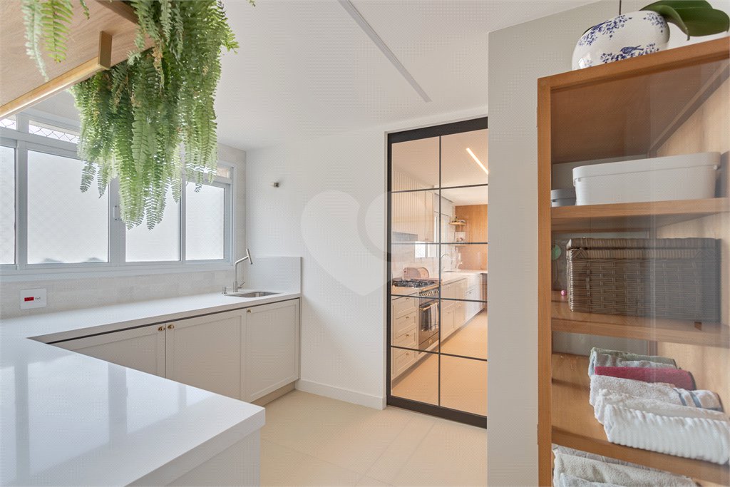 Apartamento à venda com 4 suítes em Panamby, São Paulo, SP