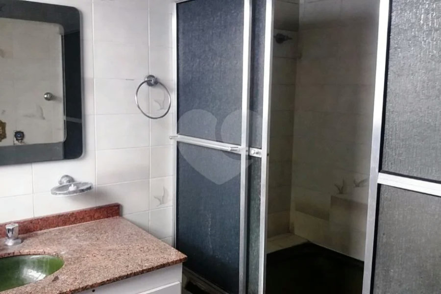 Sobrado à venda com 3 quartos, sendo 1 suíte, em Tremembé, São Paulo, SP
