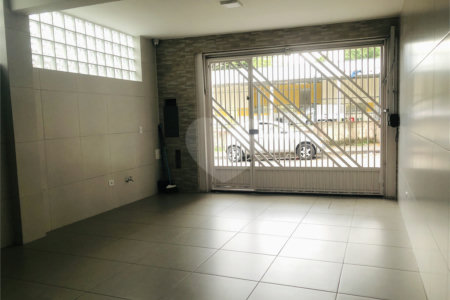 Sobrado à venda com 3 quartos, sendo 1 suíte, em Santana, São Paulo, SP