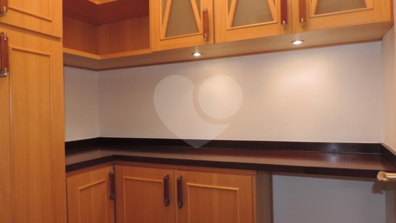 Apartamento à venda com 3 suítes em Jardim Marajoara, São Paulo, SP