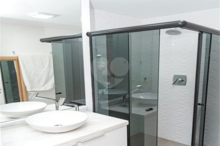 Kitnet à venda com 1 quarto no Centro, São Paulo, SP