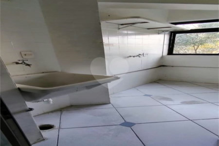 Apartamento à venda com 2 quartos, sendo 1 suíte,  em Jardim Parque Morumbi, São Paulo, SP