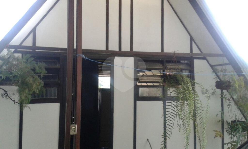 Sobrado à venda com 5 quartos em Jardim Mairiporã, Mairiporã, SP