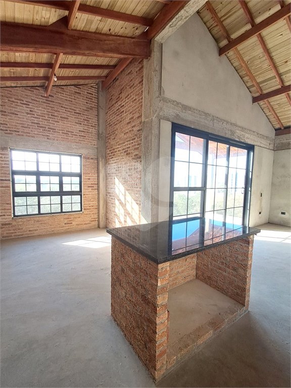 Casa à venda com 3 suítes no condomínio Village Porto Feliz, Porto Feliz - SP