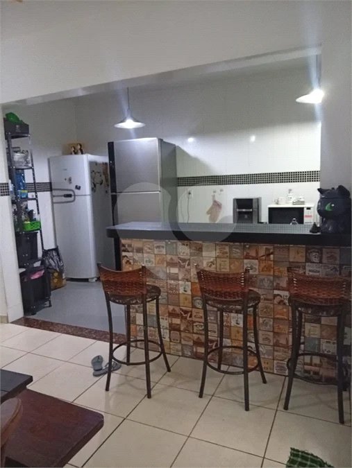Casa Duplex à Venda — 210 m² | Bairro Alessandra, Rio de Janeiro
