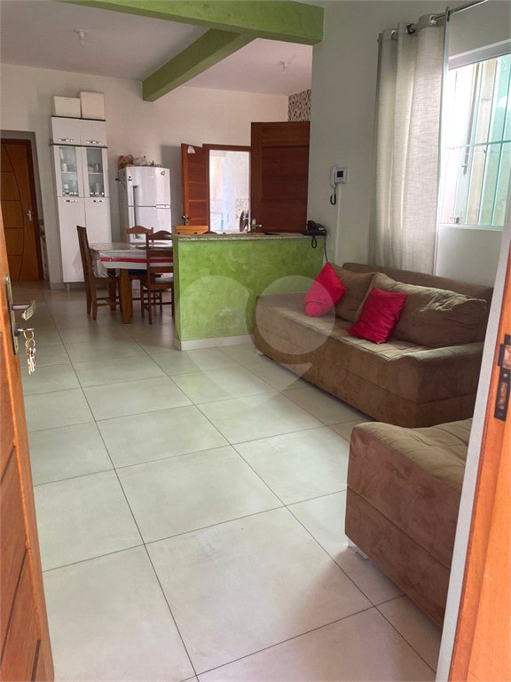 Casa à venda com 6 quartos, sendo 2 suítes, em Novo Eldorado, Contagem, MG