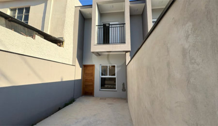 Casa de Vila à venda com 2 suítes em Jardim São Paulo, Sorocaba, SP