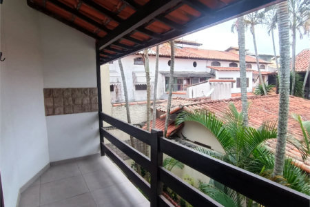 Casa à venda com 2 quartos em Portinho, Cabo Frio, RJ