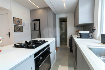 Apartamento à venda com 2 quartos em Itaim Bibi, São Paulo, SP
