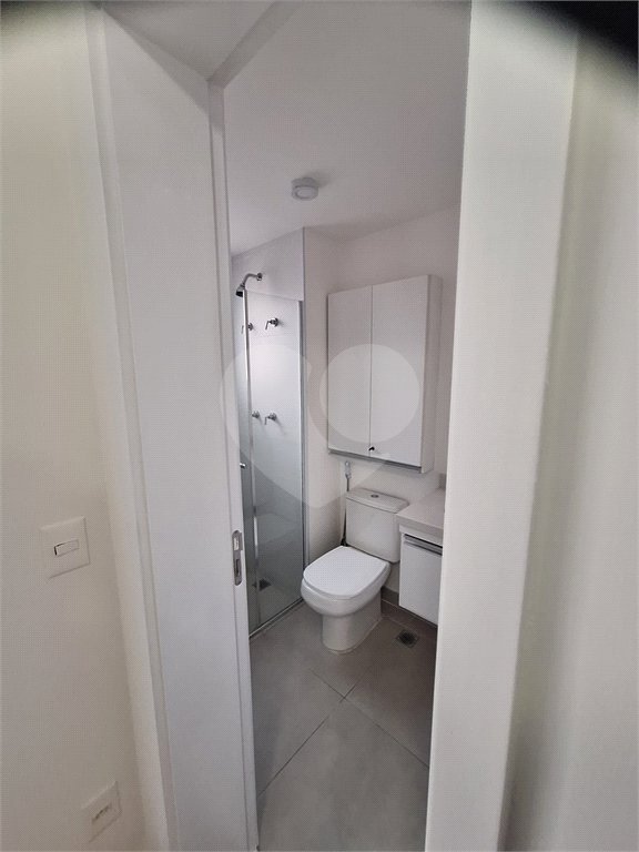 Apartamento à venda com 3 suítes em Vila Anastácio, São Paulo, SP