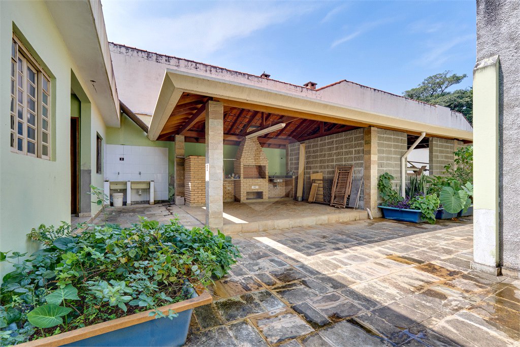 Casa à venda ou para alugar com 4 suítes em Alto da Boa Vista, São Paulo, SP