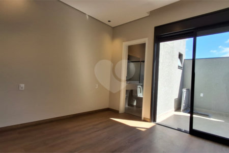Casa à venda com 3 quartos, sendo 1 suíte, no condomínio Jardim Residencial Villagio Ipanema I, Sorocaba - SP